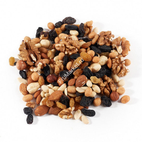 Ореховая смесь (грецкий орех, арахис, фундук, кешью, изюм) 0.5 кг