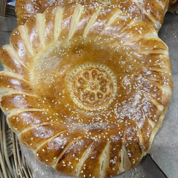 Свежая лепешка воздушная из тандыра 430 г